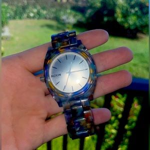 Nixon tortoise watch